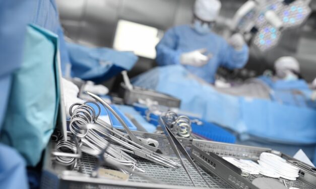 Customizable Surgical Instruments: Adapting to Procedures